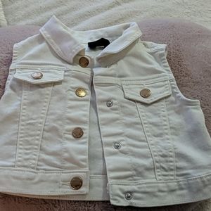 Toddler white Jean vest.